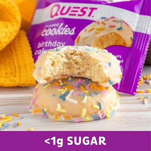 Quest Nutrition, Frosted Cookies, Birthday Cake, Boite de 8, 200g – Image 3